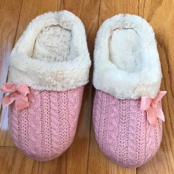 LizClaiborne size 7/8 house slippers in pink/ivory - Picture 1 of 5